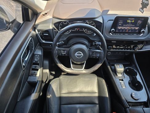 Used 2021 Nissan Rogue SL AWD/4WD image 23