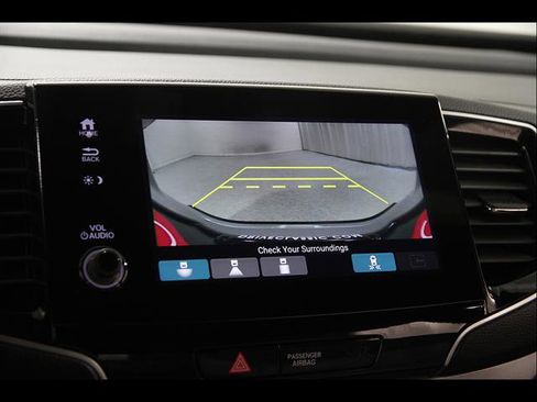 Used 2024 Honda Passport EX-L image 13