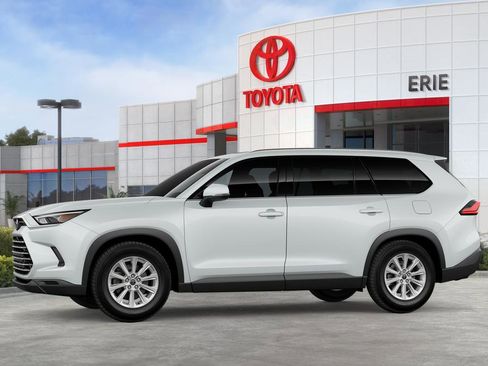 New 2026 Toyota Grand Highlander XLE image 5