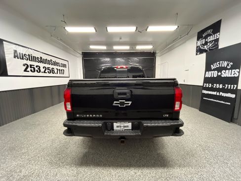 Used 2017 Chevrolet Silverado 1500 LTZ Z71 w/ LTZ Plus Package image 4