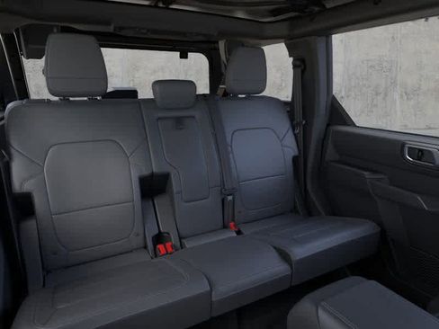 New 2025 Ford Bronco Outer Banks image 11