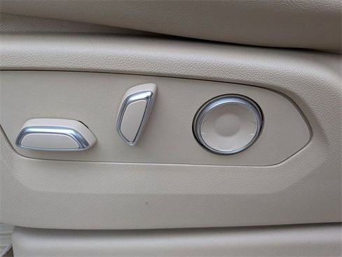 Certified 2024 Cadillac Escalade Premium Luxury w/ LPO, Floor Liner Package image 19