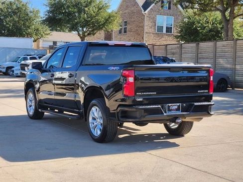 Used 2024 Chevrolet Silverado 1500 Custom image 3