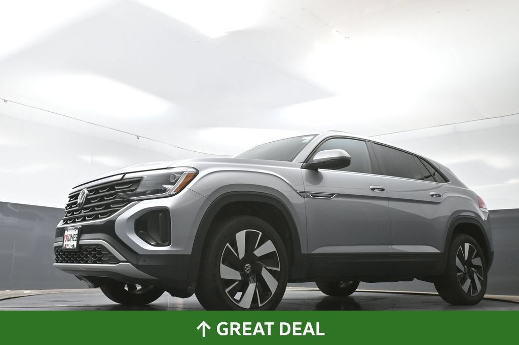 Used 2025 Volkswagen Atlas Cross Sport SE FWD image 56