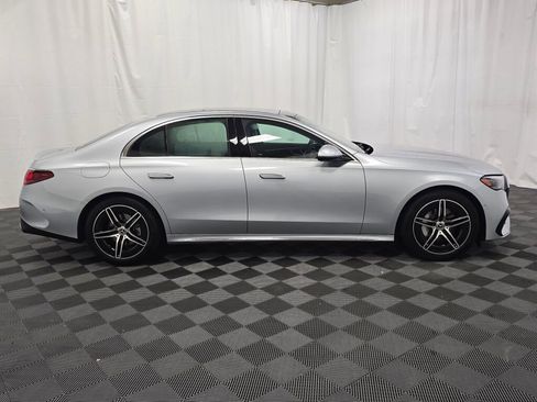 Certified 2025 Mercedes-Benz E 350 4MATIC Sedan image 7