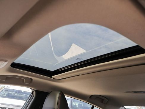 New 2026 Nissan Sentra SR image 9