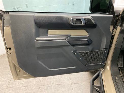 Used 2025 Ford Bronco Badlands AWD/4WD image 23