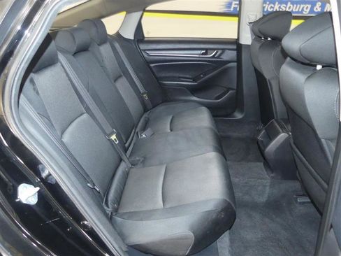 Used 2022 Honda Accord LX image 19