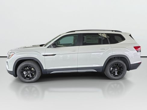 New 2026 Volkswagen Atlas Peak Edition AWD/4WD image 6