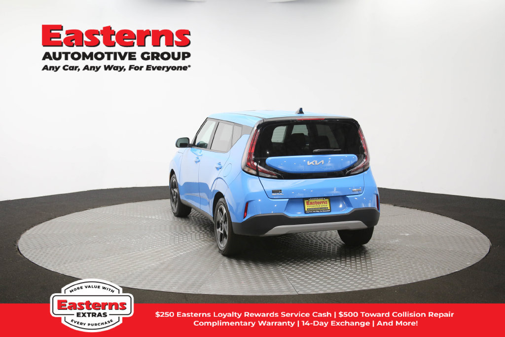Used 2023 Kia Soul EX FWD image 39