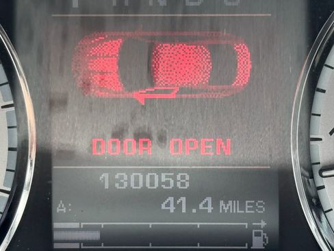 Used 2009 Jaguar XF Premium image 34