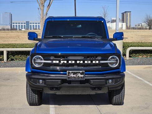 Used 2024 Ford Bronco Outer Banks image 6