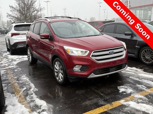 Used 2018 Ford Escape Titanium w/ Ford Safe & Smart Package image 1