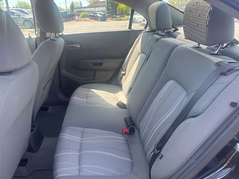 Certified 2020 Chevrolet Sonic LT w/ Convenience Package FWD image 10