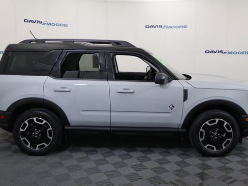 Used 2024 Ford Bronco Sport Outer Banks w/ Tech Package image 4