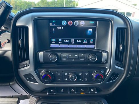 Used 2018 GMC Sierra 1500 SLT w/ SLT Premium Package image 34
