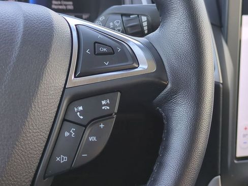 Certified 2022 Ford Edge SEL w/ Convenience Package image 26