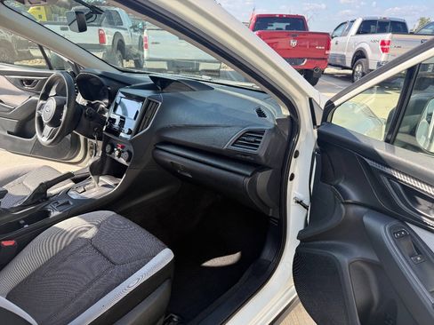 Used 2018 Subaru Crosstrek 2.0i AWD/4WD image 14