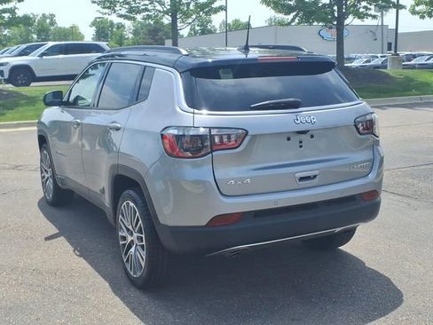 Used 2023 Jeep Compass Limited w/ Elite Group AWD/4WD image 6