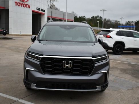 Used 2023 Honda Pilot Elite image 8