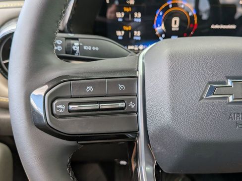 New 2026 Chevrolet Colorado ZR2 w/ Technology Package AWD/4WD image 19