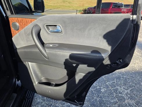 Used 2019 Nissan Armada SV w/ Driver Package RWD image 15