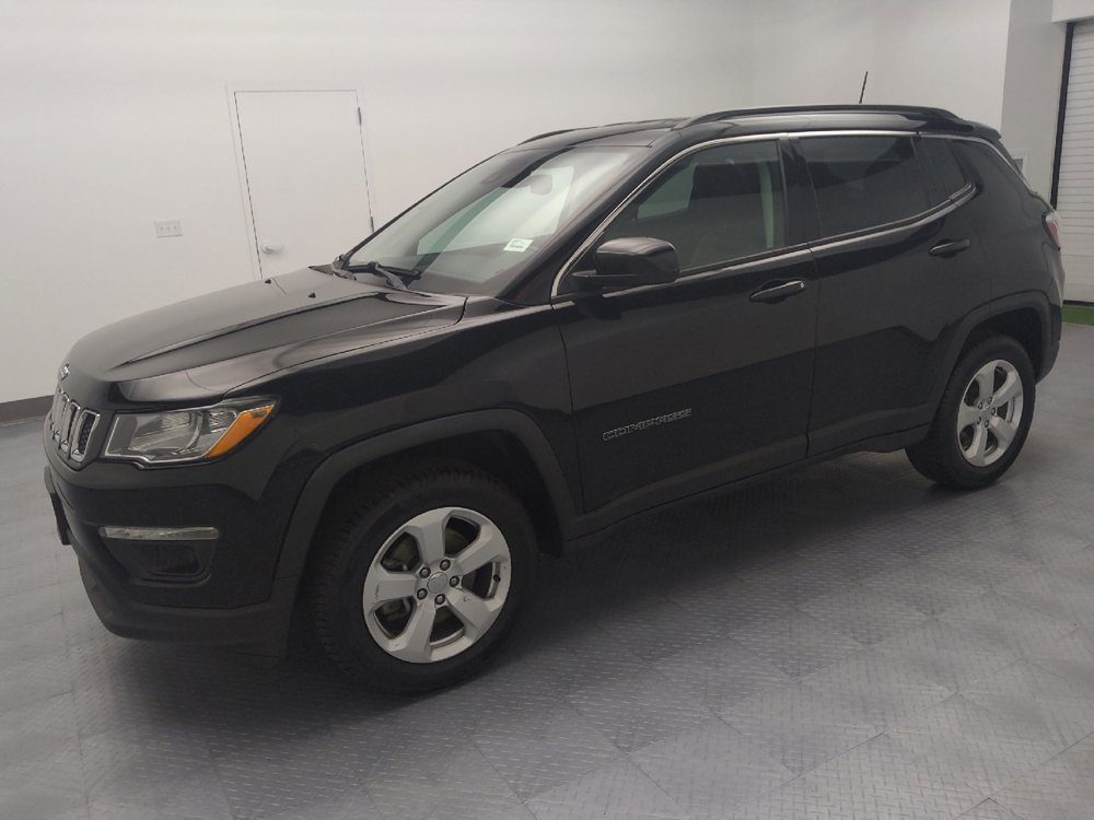 Used 2020 Jeep Compass Latitude w/ Popular Equipment Group AWD/4WD image 2