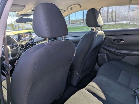 Used 2021 Nissan Sentra SV image 26
