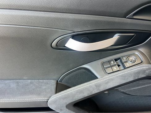 Used 2021 Porsche 718 Cayman GT4 RWD image 11