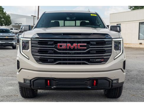 New 2026 GMC Sierra 1500 AT4 w/ AT4 Premium Package AWD/4WD image 3