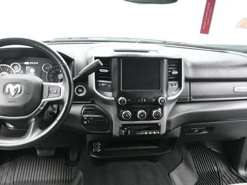Used 2023 RAM 2500 Big Horn w/ Level 1 Equipment Group AWD/4WD image 25