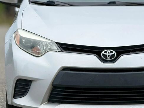 Used 2014 Toyota Corolla L FWD image 11