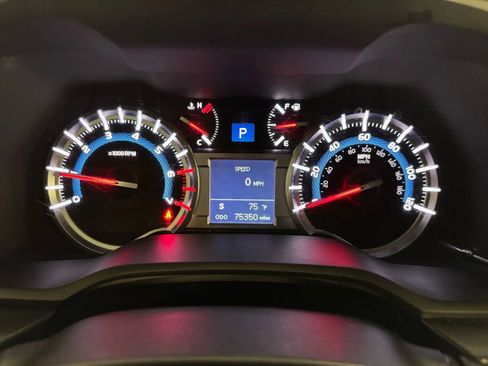 Used 2019 Toyota 4Runner SR5 image 14