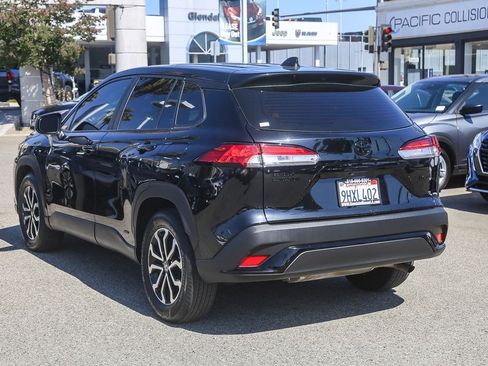 Used 2023 Toyota Corolla Cross AWD Hybrid image 6