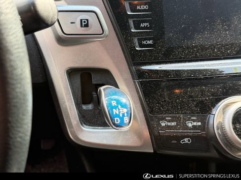 Used 2015 Toyota Prius V Four FWD image 11