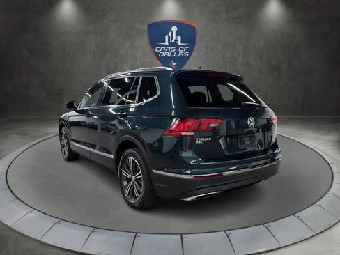 Used 2018 Volkswagen Tiguan SEL FWD image 3