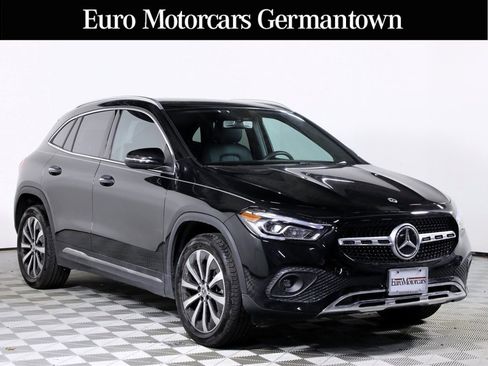Used 2023 Mercedes-Benz GLA 250 4MATIC image 1