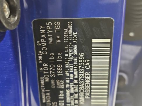 Certified 2025 Hyundai Venue SEL FWD image 31