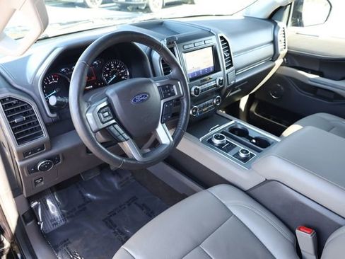 Used 2021 Ford Expedition Max XLT image 12