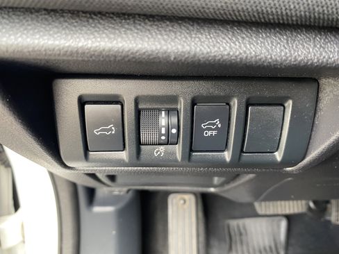 Certified 2024 Subaru Outback Premium w/ Popular Package #1A AWD/4WD image 14