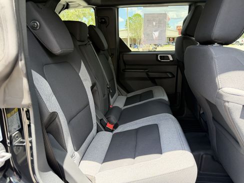 Used 2026 Ford Bronco Big Bend AWD/4WD image 17