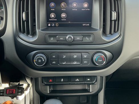 Certified 2022 Chevrolet Colorado W/T w/ WT Convenience Package image 7