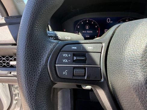 Used 2024 Honda Accord EX image 16