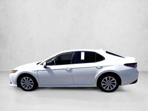Used 2023 Toyota Camry LE FWD image 2