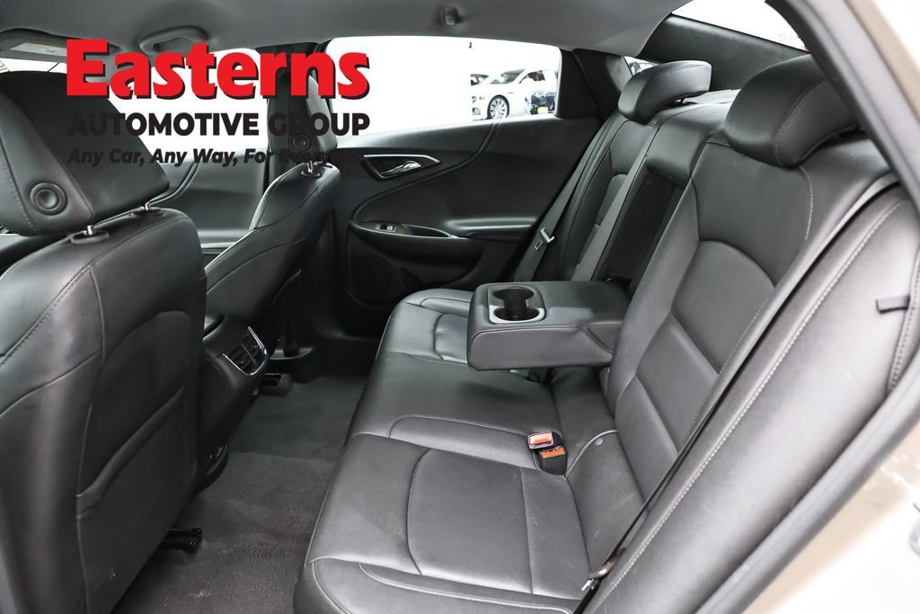 Used 2024 Chevrolet Malibu LT FWD image 25