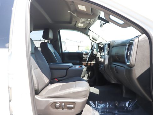 Used 2022 GMC Sierra 3500 SLT w/ X31 Off-Road Package AWD/4WD image 13