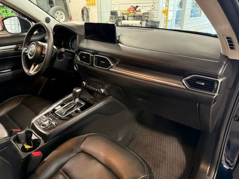 Used 2025 MAZDA CX-5 AWD 2.5 S w/ Premium Plus Pkg image 8