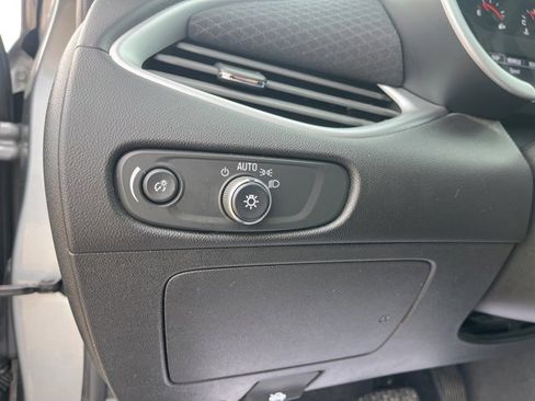 Used 2024 Chevrolet Malibu LT image 23