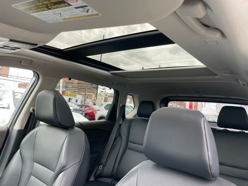 Certified 2021 Nissan Rogue SV w/ Premium Package AWD/4WD image 24