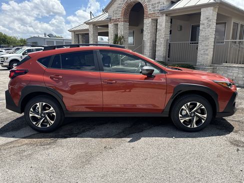 New 2025 Subaru Crosstrek 2.5i Premium image 2